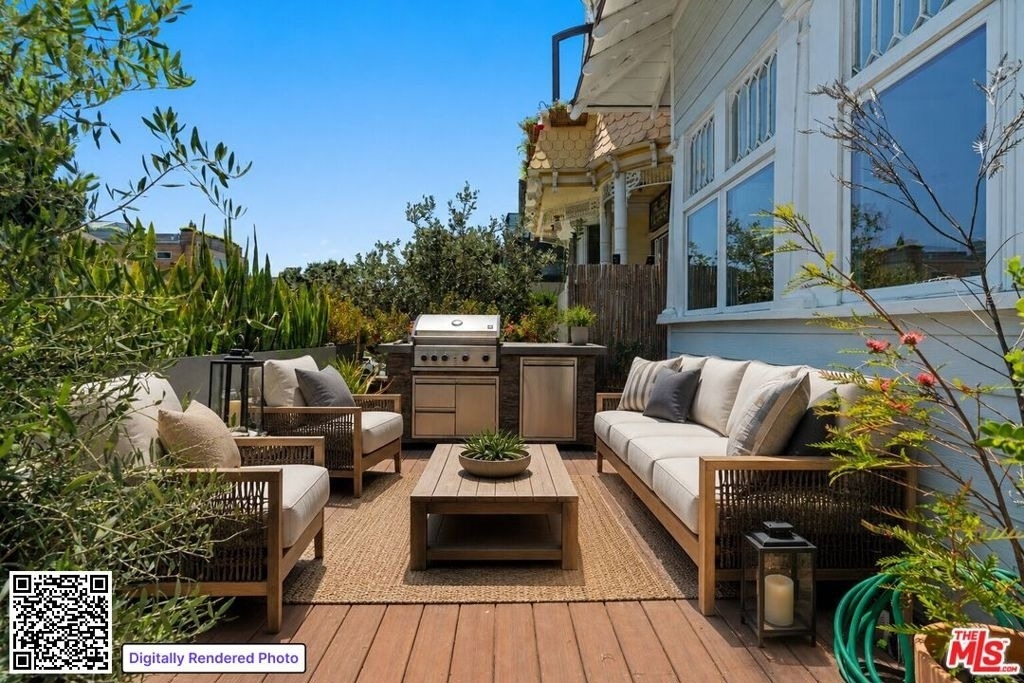 157 Hart Avenue - Photo 2
