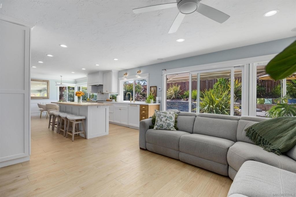 264 Turner - Photo 16