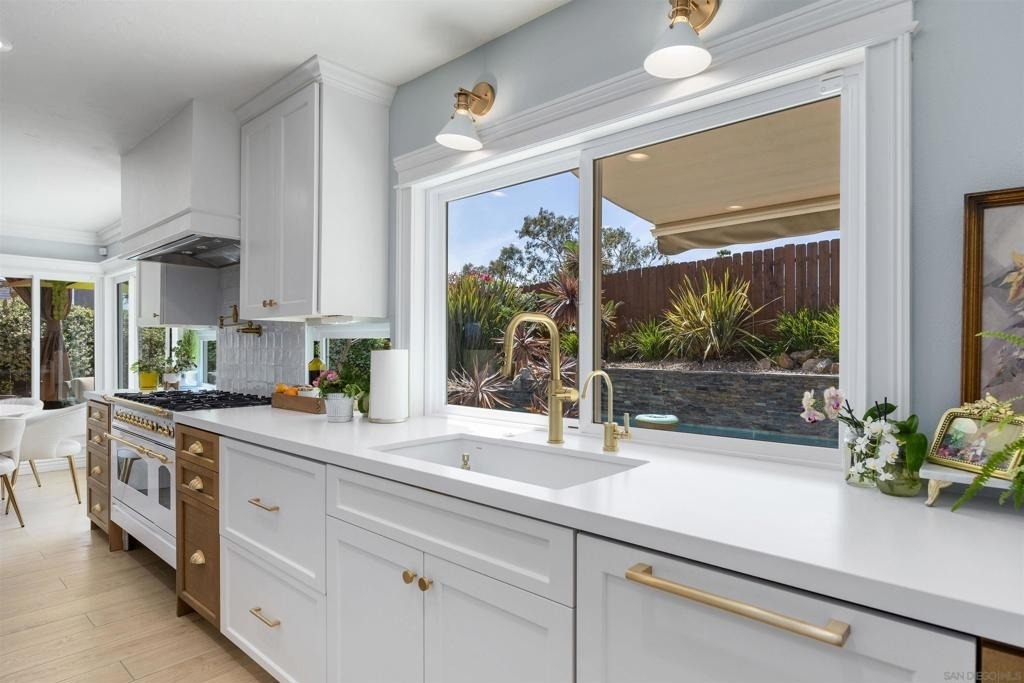 264 Turner - Photo 17