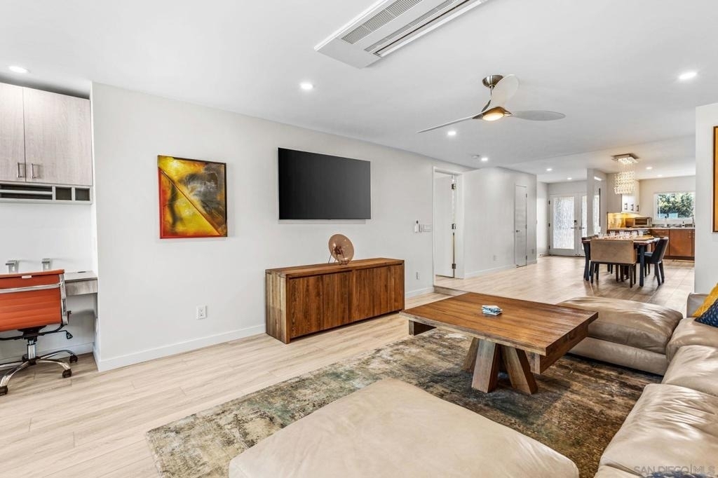 233 S Helix - Photo 12