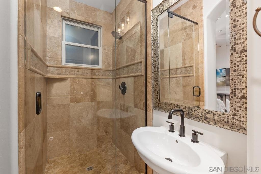 1554 Summit Avenue - Photo 29
