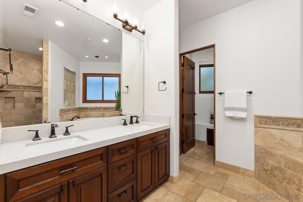 1554 Summit Avenue - Photo 17