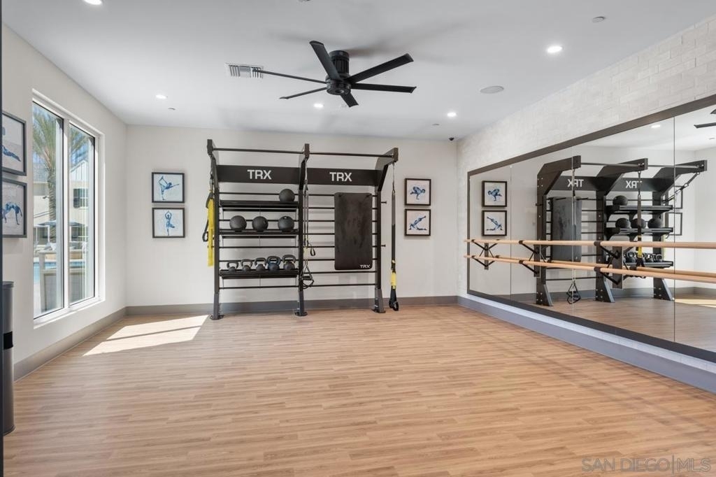 5050 Avenida Lugano - Photo 32