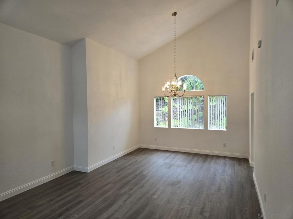 9480 Maler Rd - Photo 5