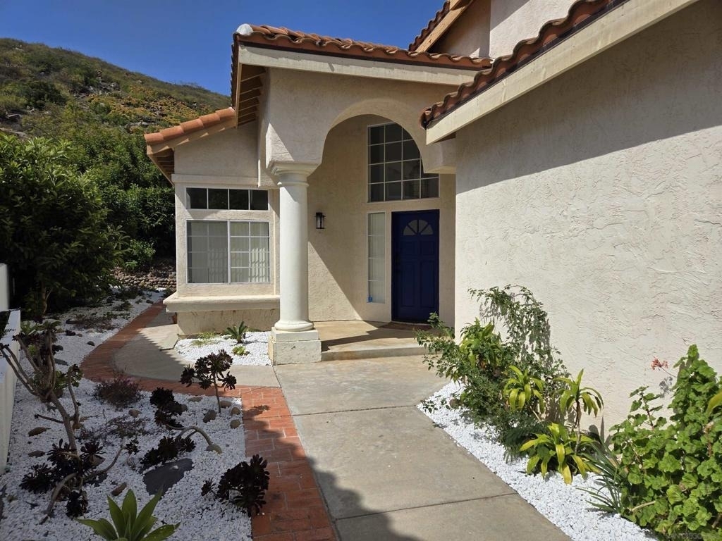9480 Maler Rd - Photo 1