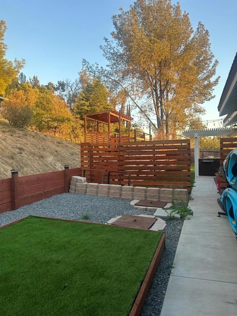 1704 Broadway - Photo 11