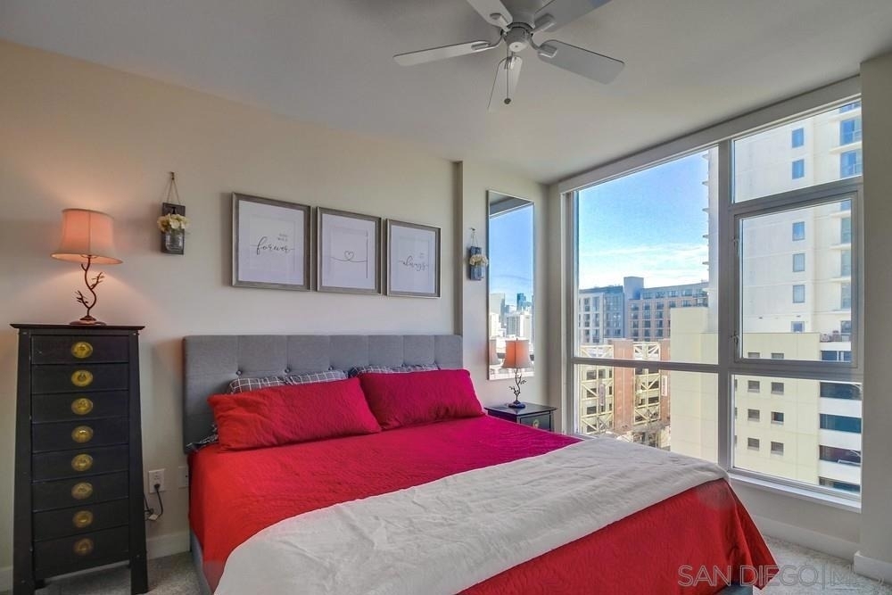 325 7th Ave - Photo 21