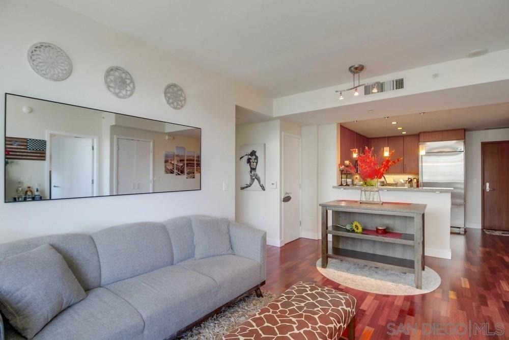 325 7th Ave - Photo 10