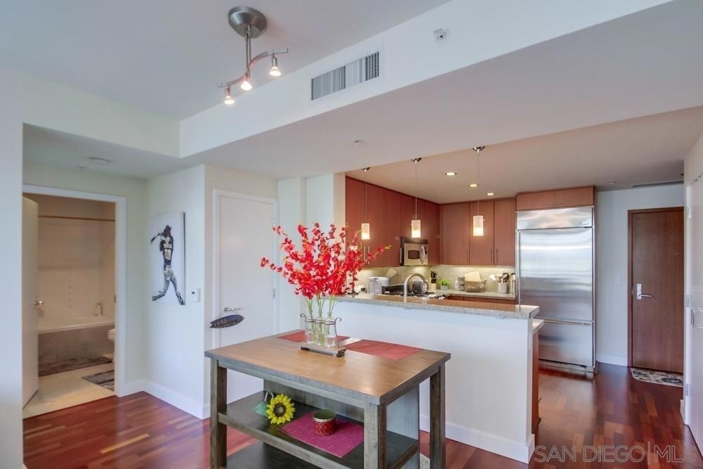 325 7th Ave - Photo 12