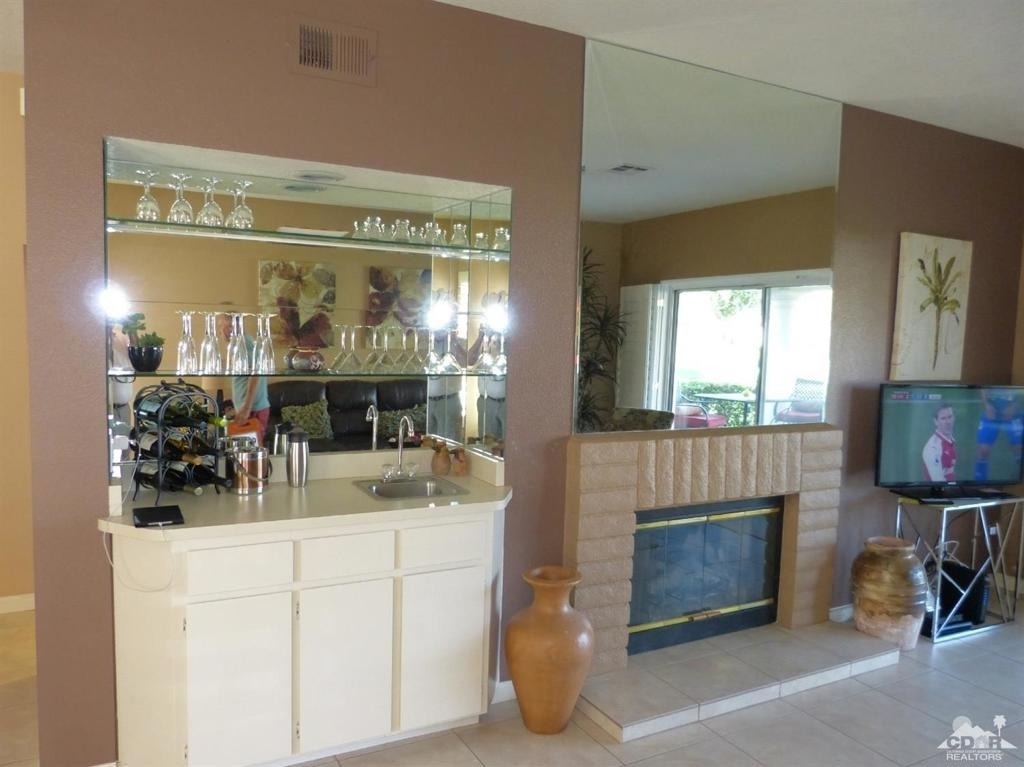 221 Vista Royale Circle W - Photo 1
