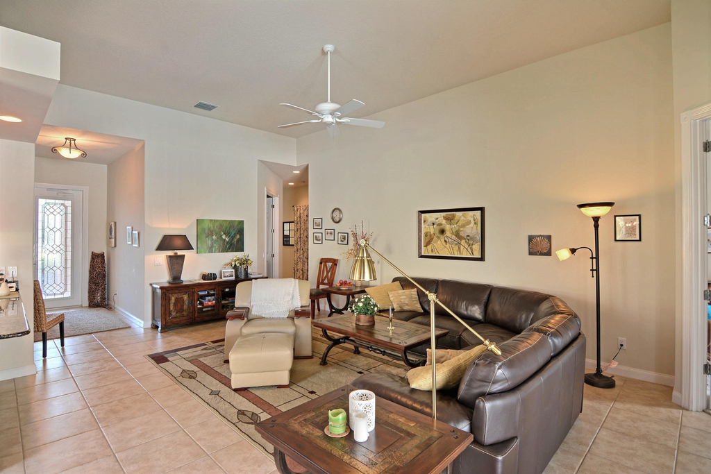 5254 Eleuthra Circle - Photo 8