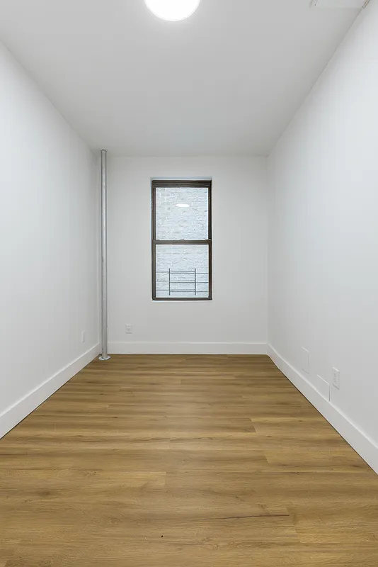 624 West - Photo 7
