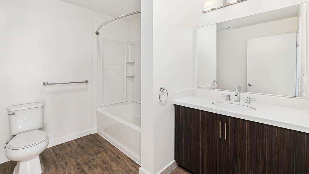 1333 Powell Street - Photo 16
