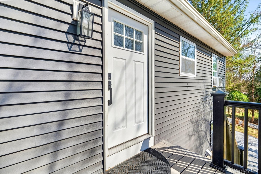 11 Colonel Glenn Drive - Photo 3