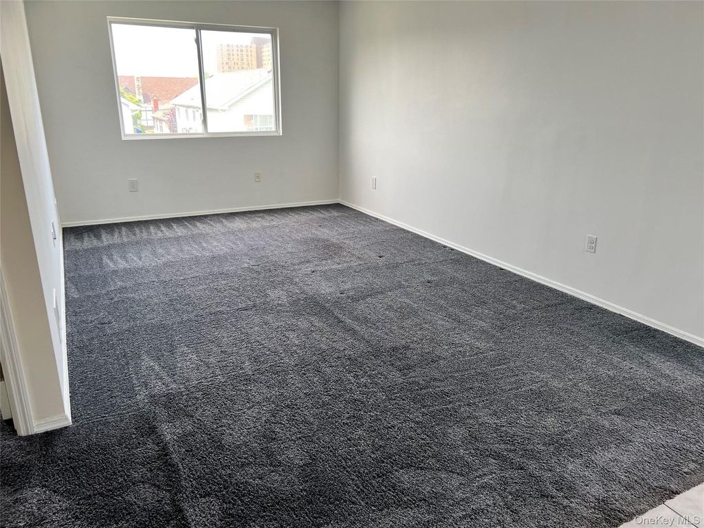 319 Beach 36th Street - Photo 2