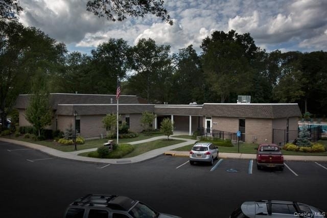 45 Country Club Drive - Photo 1