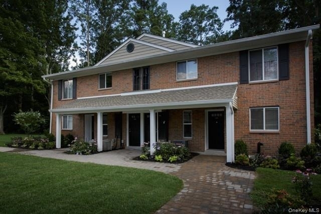 45 Country Club Drive - Photo 2