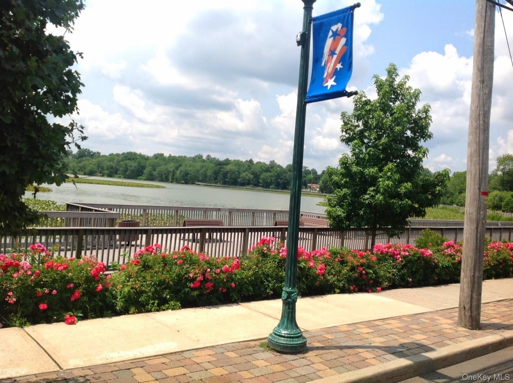 962 S Route 9w - Photo 30