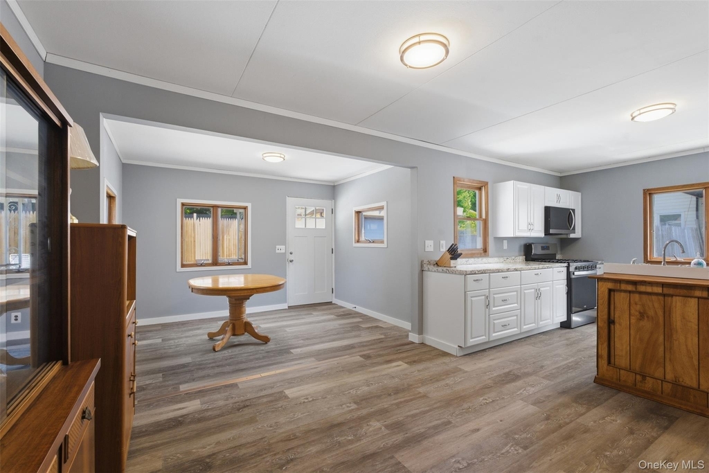 15 Forshee Street - Photo 6