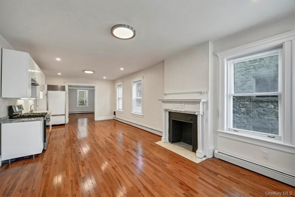 271 Liberty Street - Photo 8