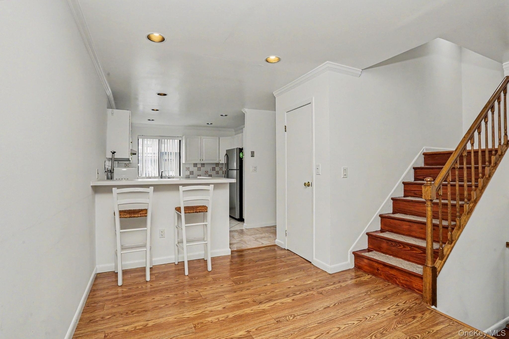 311 N Greeley Avenue - Photo 6