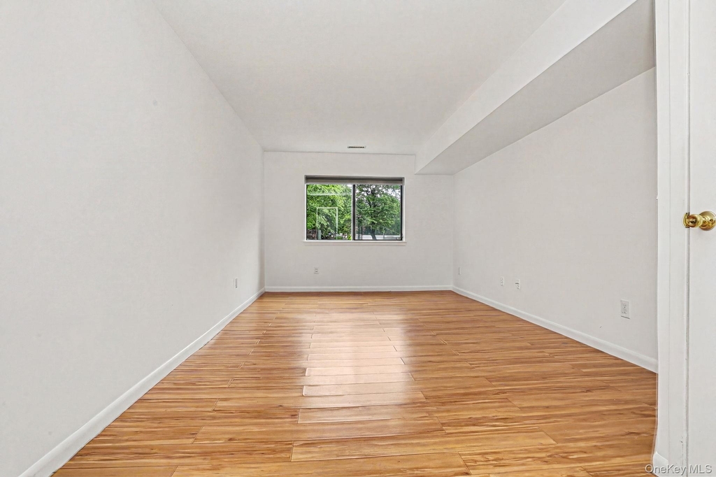 311 N Greeley Avenue - Photo 12