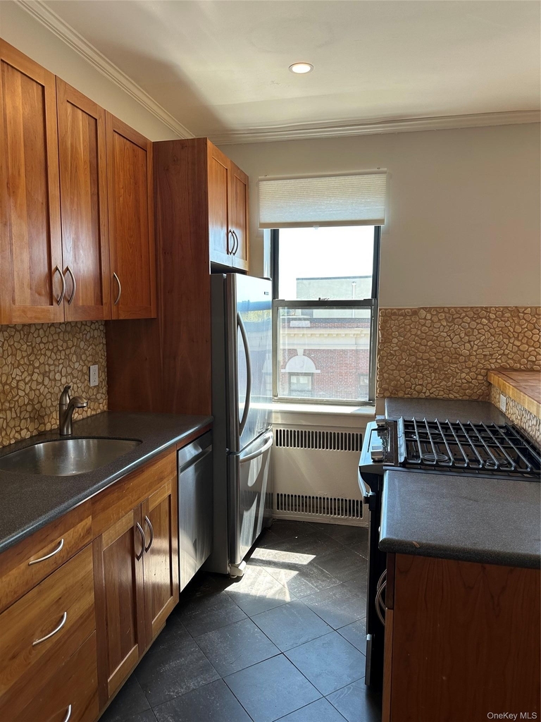 300 Main Street - Photo 17