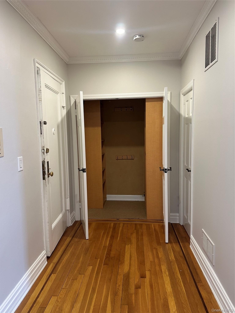 300 Main Street - Photo 18
