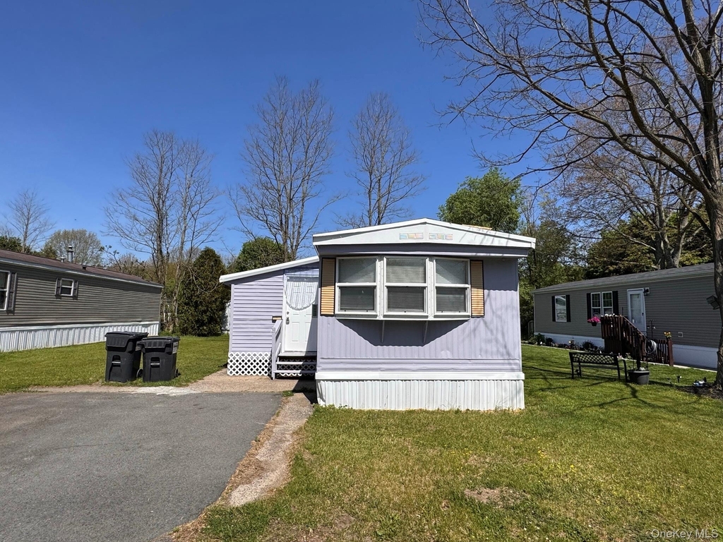 23 Daisy Dr - Photo 2