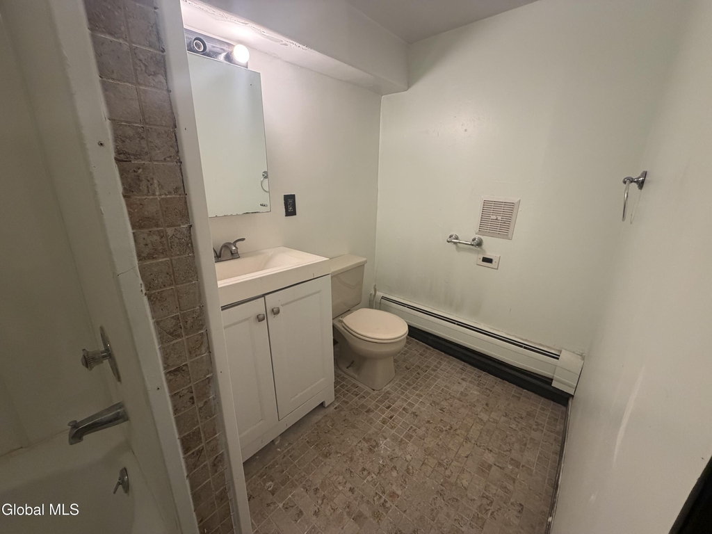 94 Philip Street - Photo 8