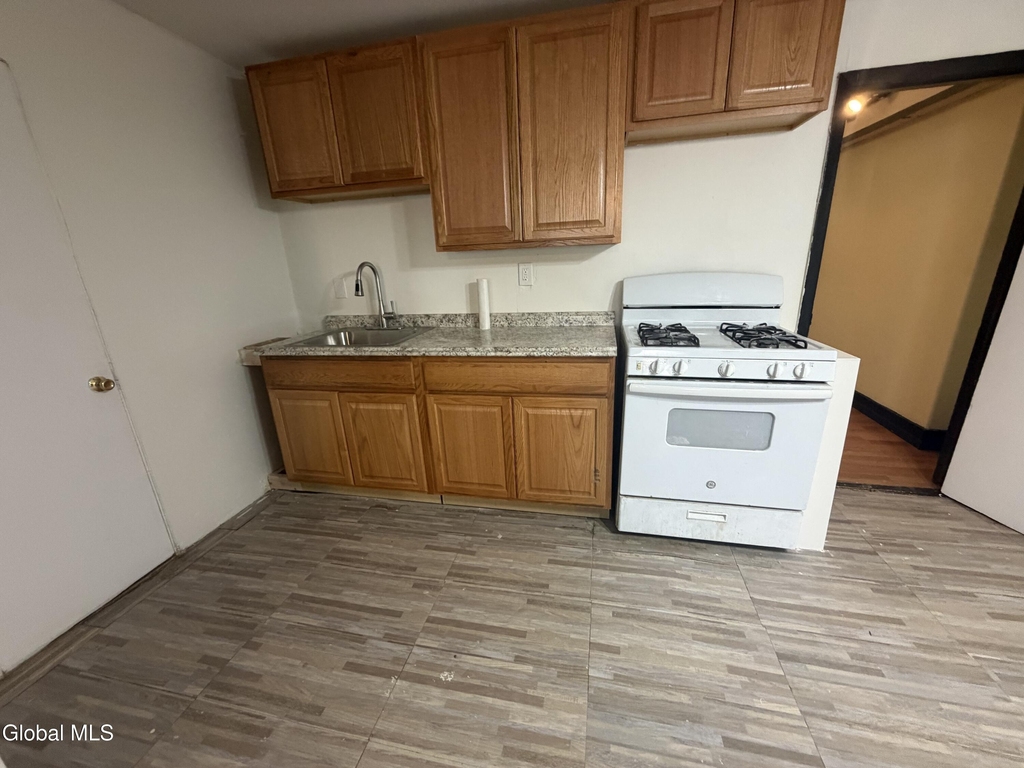 94 Philip Street - Photo 4