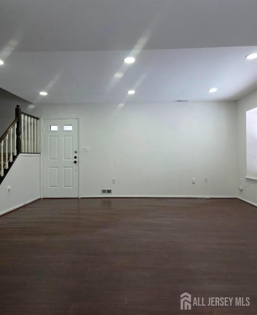 90 Almond Drive - Photo 1