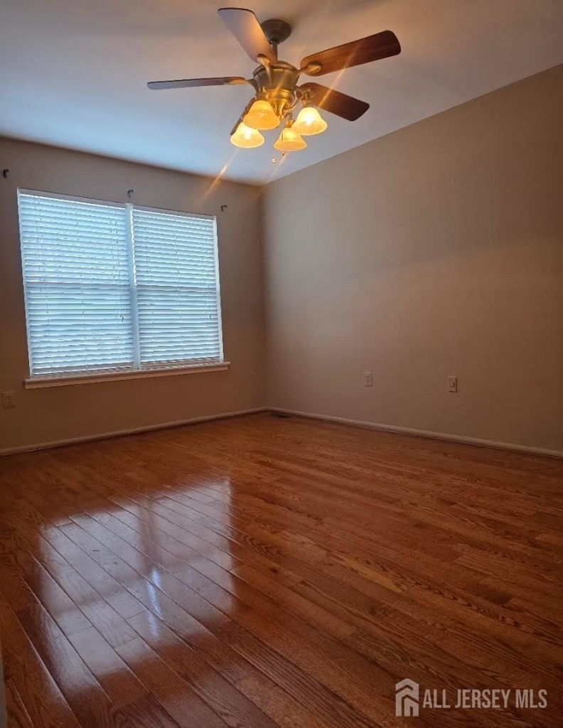 90 Almond Drive - Photo 11