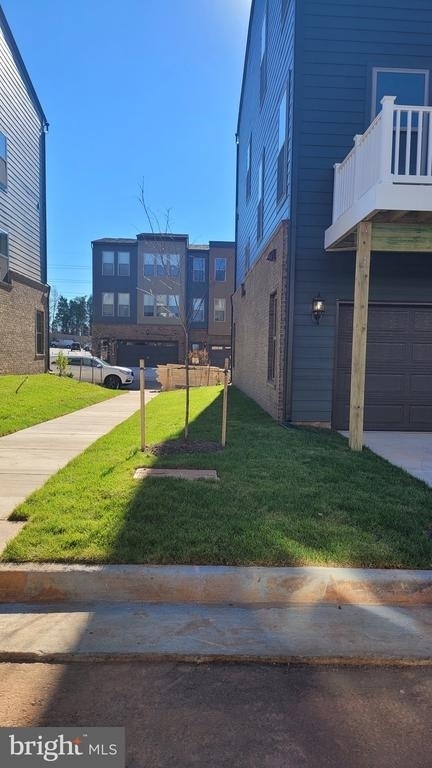 10586 Ratcliffe Trail - Photo 2