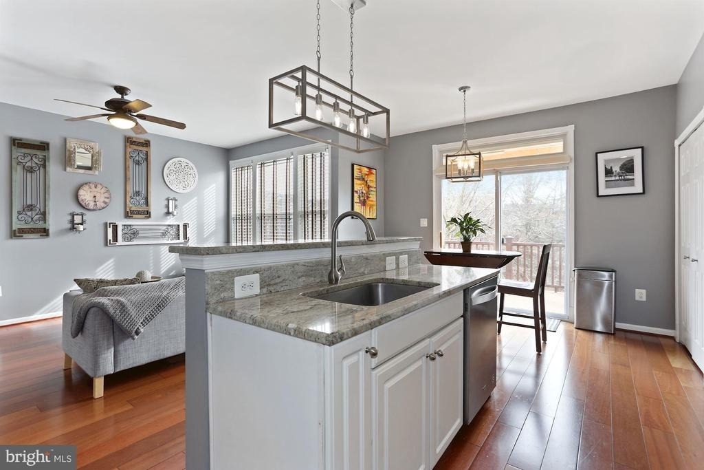 47675 Loweland Terrace - Photo 10