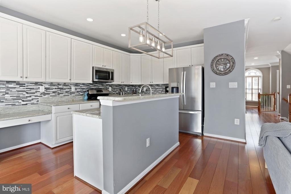 47675 Loweland Terrace - Photo 9
