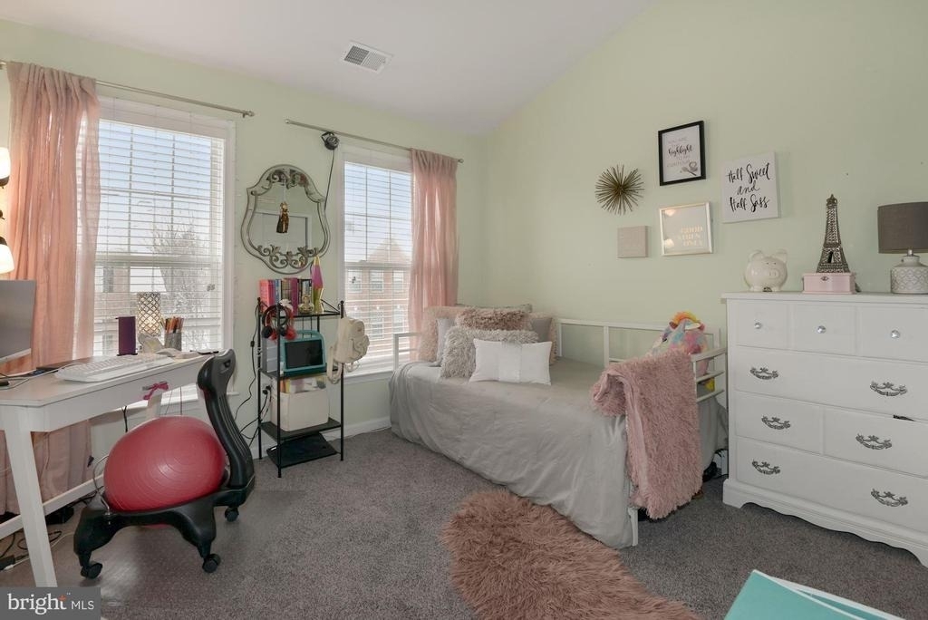 47675 Loweland Terrace - Photo 24