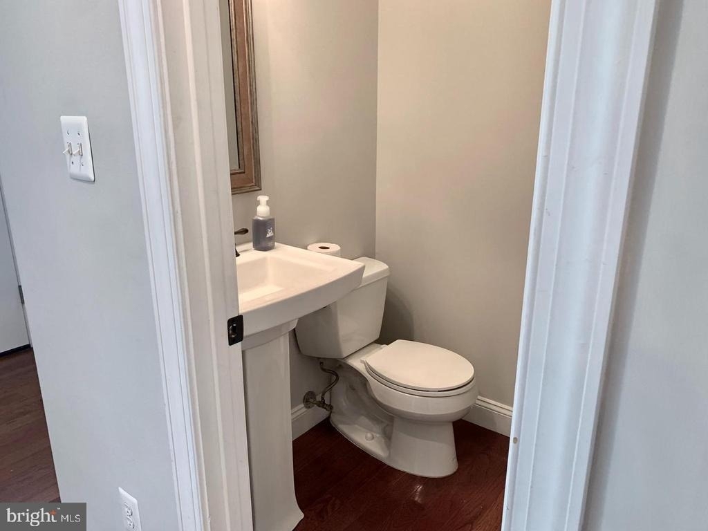 7808 Hyson Park Court - Photo 19