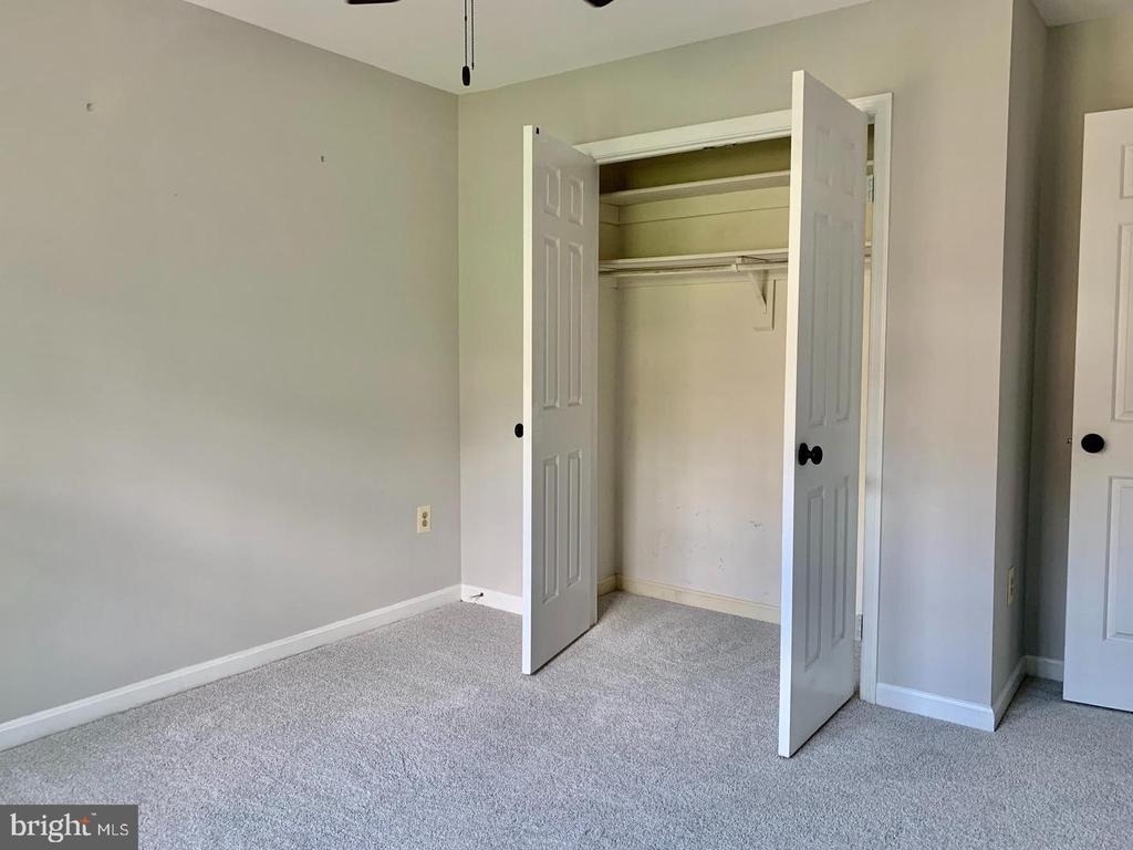 7808 Hyson Park Court - Photo 8