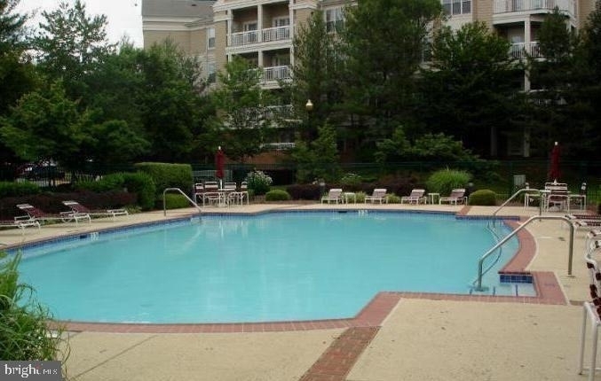 12915 Alton Square - Photo 12