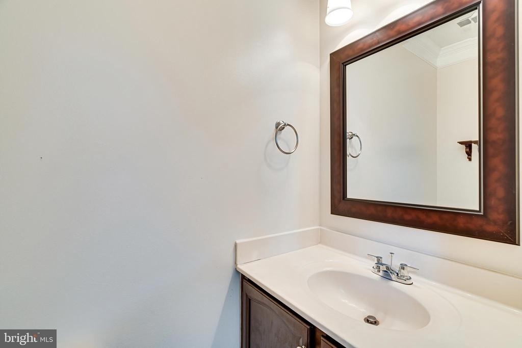 5708 Heritage Crossing Court - Photo 17