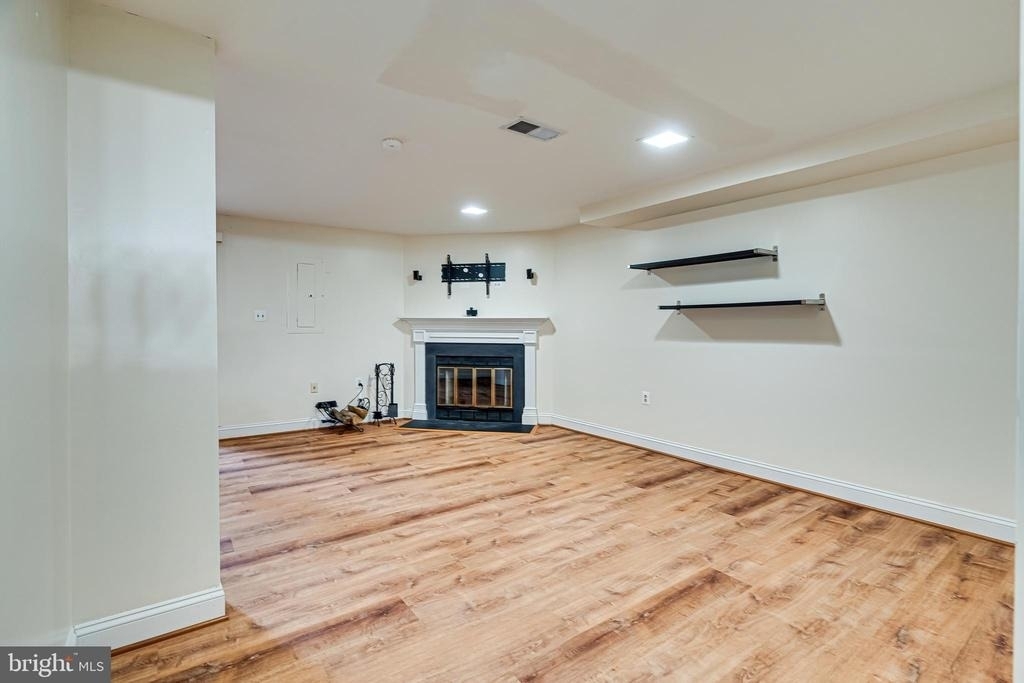 5708 Heritage Crossing Court - Photo 34