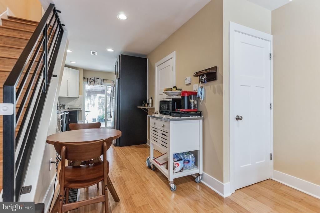 2035 Mountain Street - Photo 9