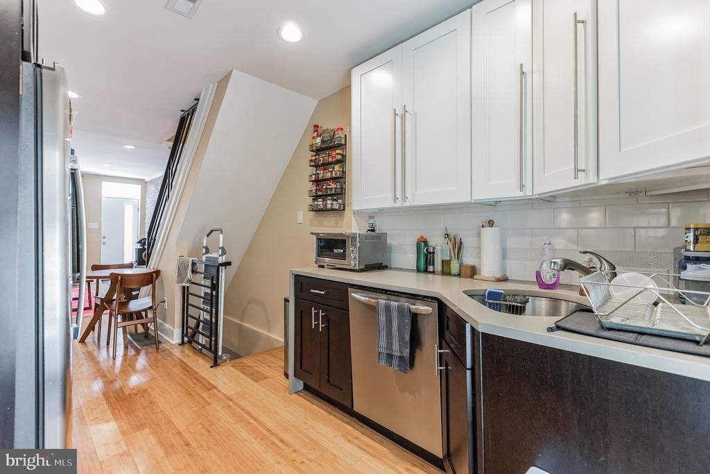 2035 Mountain Street - Photo 15