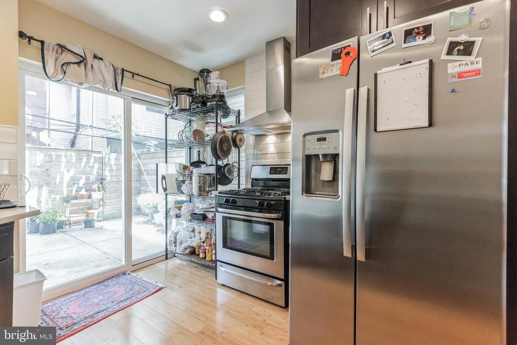 2035 Mountain Street - Photo 14