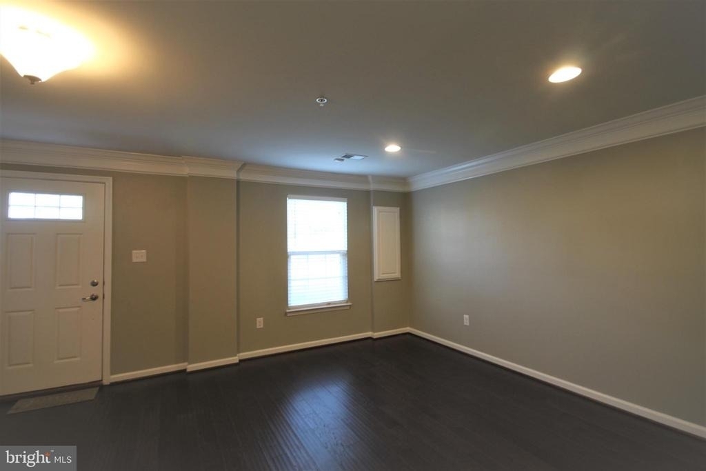 228 Compass Drive - Photo 4