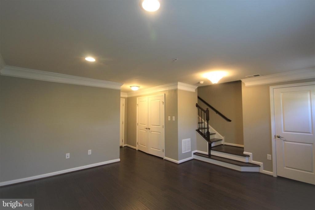 228 Compass Drive - Photo 3