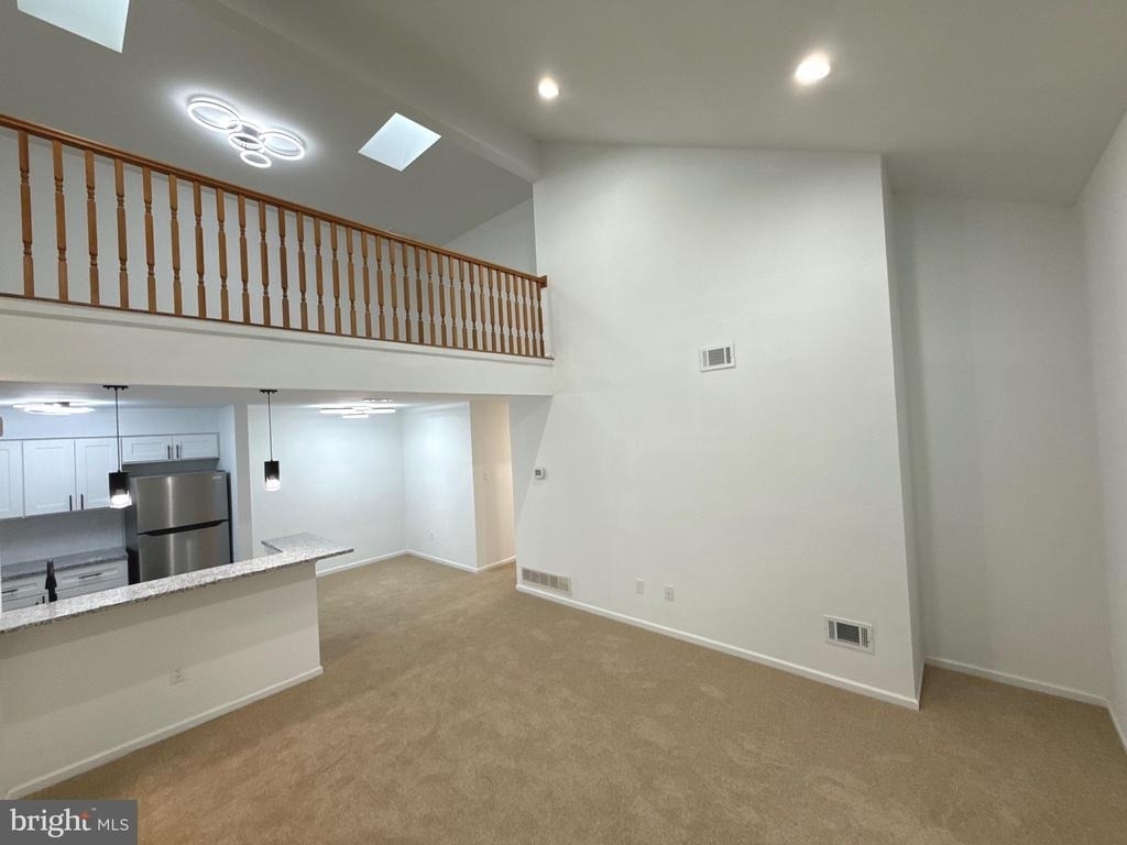1512 Foxmeadow Circle - Photo 9