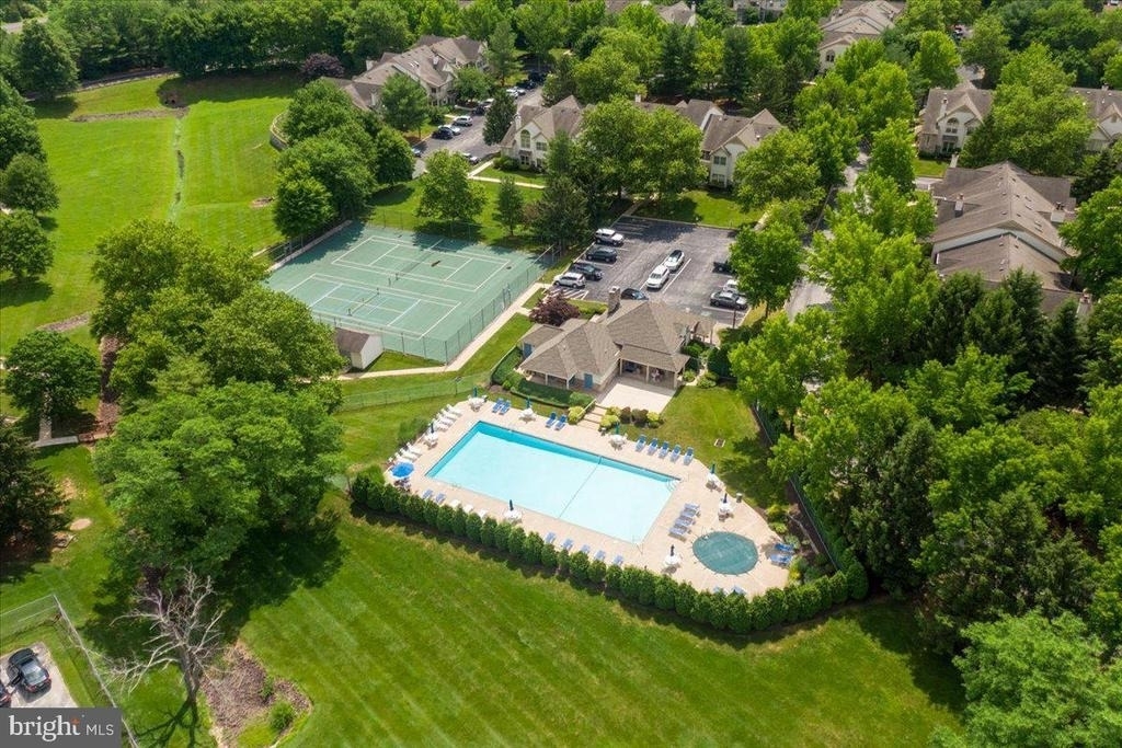 1512 Foxmeadow Circle - Photo 29