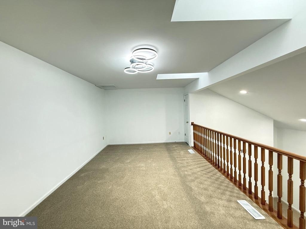 1512 Foxmeadow Circle - Photo 12